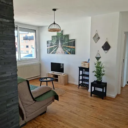 Apartmán Le Belvedere Vue Pyrenees, Familiale, Centre Tarbes