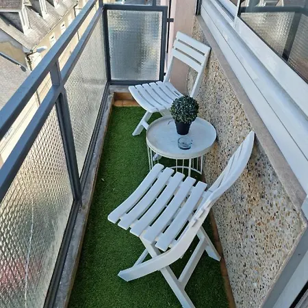 Le Belvedere Vue Pyrenees, Familiale, Centre Tarbes